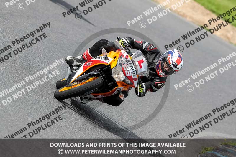 enduro digital images;event digital images;eventdigitalimages;lydden hill;lydden no limits trackday;lydden photographs;lydden trackday photographs;no limits trackdays;peter wileman photography;racing digital images;trackday digital images;trackday photos